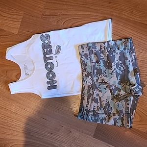 We salute the troops xxs Hooters uniform